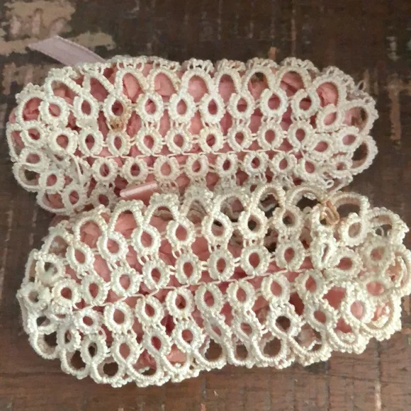 Vintage crocheted Baby shoes Lace - Picture 3 of 3
